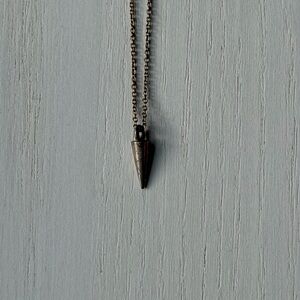Elegant Silver Pendant Necklace